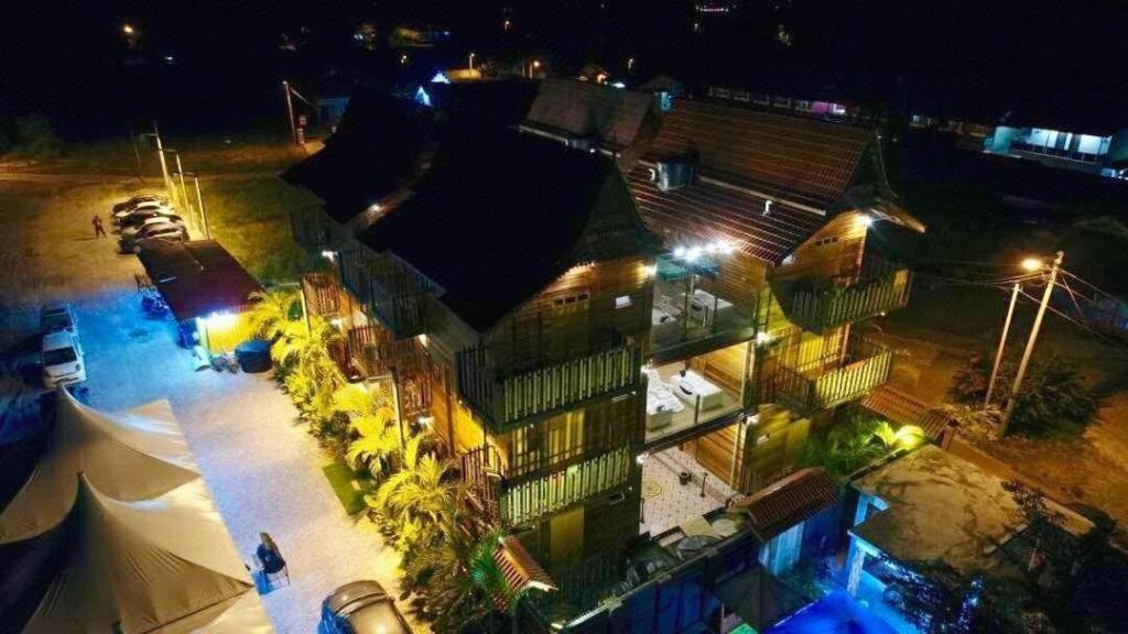 Kampong Pinang Sebatang Melaka Hotel Luaran gambar
