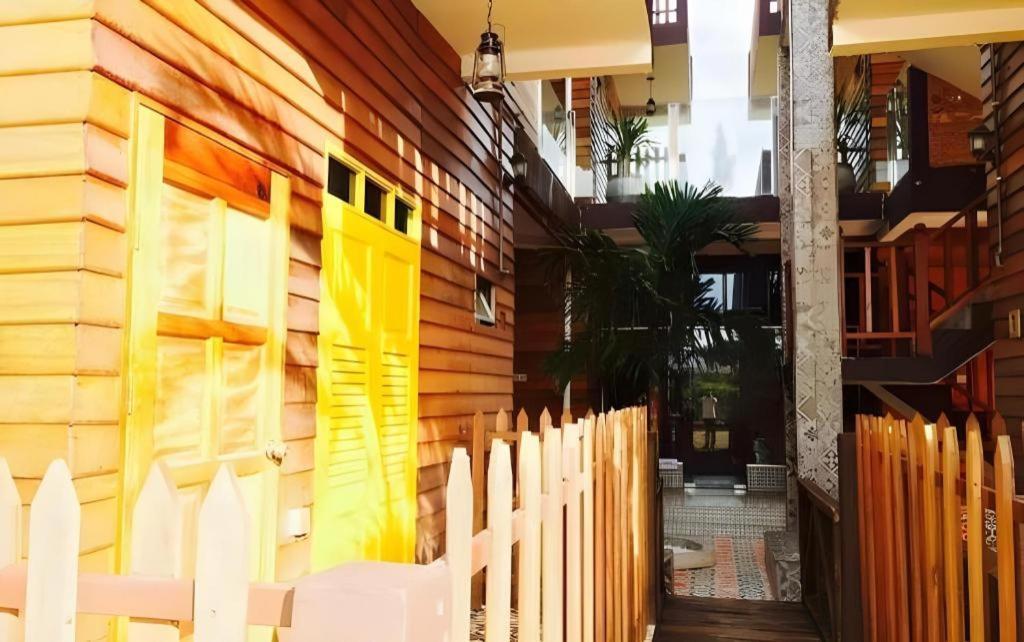 Kampong Pinang Sebatang Melaka Hotel Luaran gambar